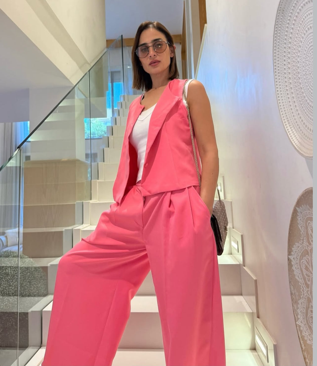 The Pink Set